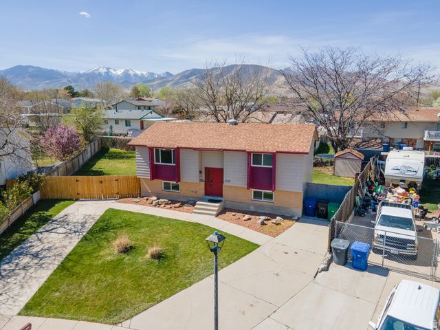 3634 S CANDIS DR, Magna, UT 84044