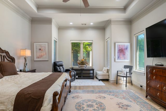 6541 Stichter Avenue, Dallas, TX 75230