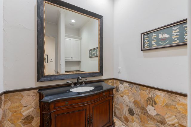 6541 Stichter Avenue, Dallas, TX 75230