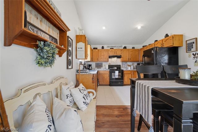 5206 University Drive, Geneva, OH 44041