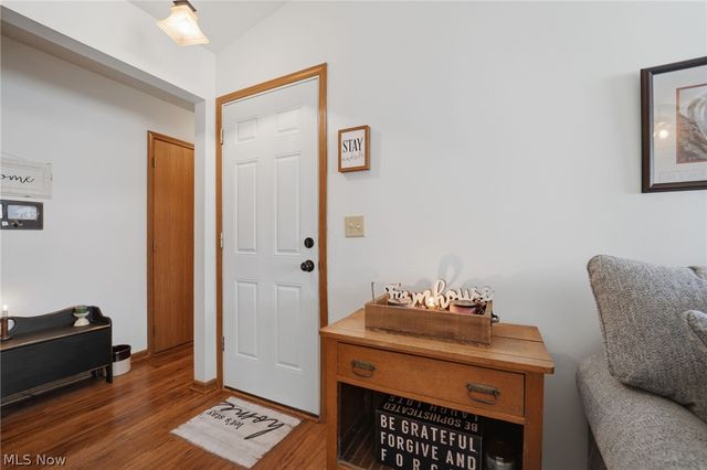 5206 University Drive, Geneva, OH 44041