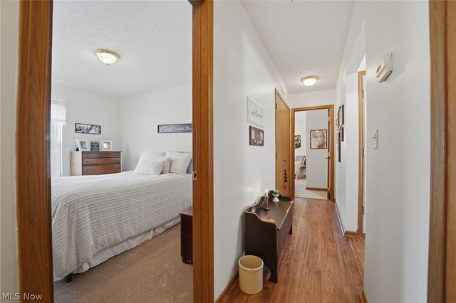 5206 University Drive, Geneva, OH 44041