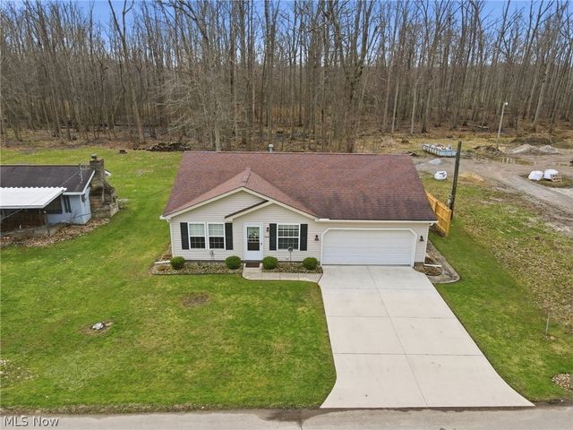 5206 University Drive, Geneva, OH 44041