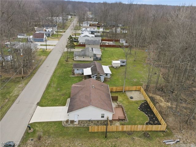 5206 University Drive, Geneva, OH 44041