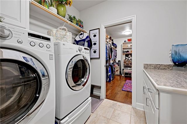 5707 Constance Street, Shawnee, KS 66216