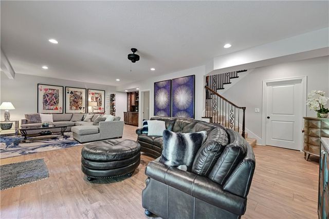 5707 Constance Street, Shawnee, KS 66216