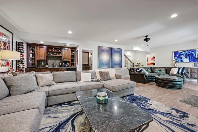 5707 Constance Street, Shawnee, KS 66216