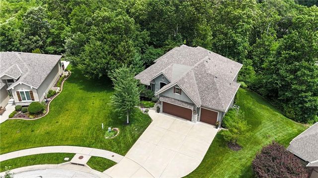 5707 Constance Street, Shawnee, KS 66216