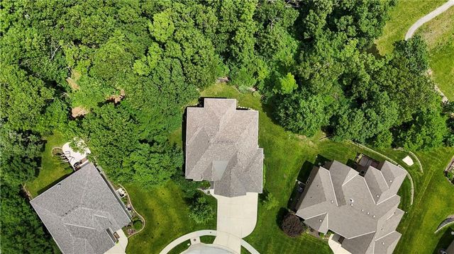 5707 Constance Street, Shawnee, KS 66216