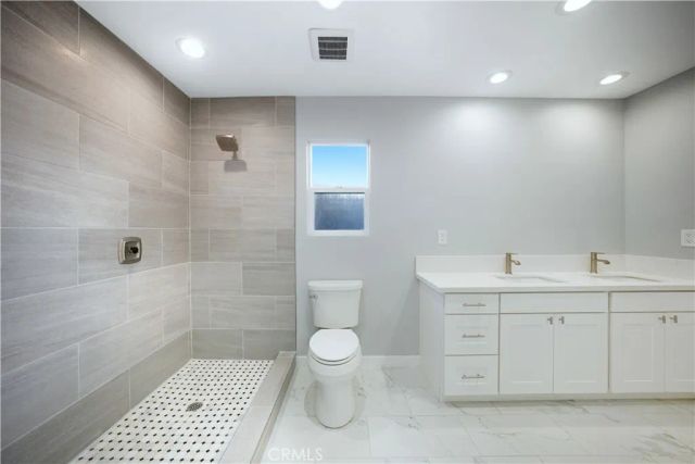 16250 Summershade, La Mirada, CA 90638