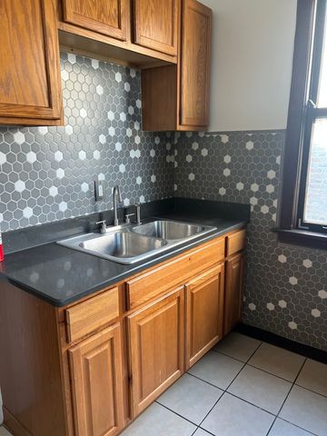 8139 S Peoria Street 2, Chicago, IL 60620