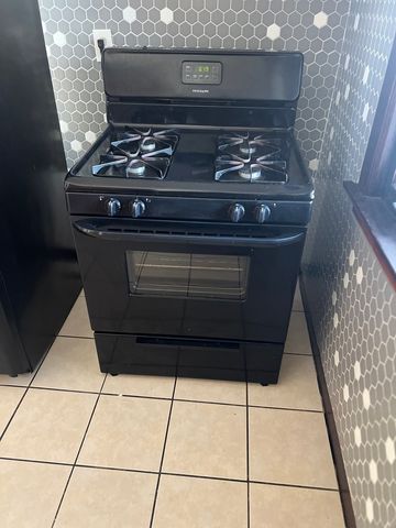 8139 S Peoria Street 2, Chicago, IL 60620