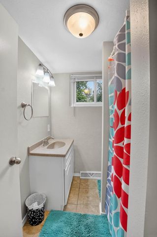 3124 Pridemore Drive, Cedar Falls, IA 50613