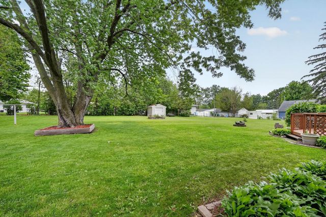 3124 Pridemore Drive, Cedar Falls, IA 50613