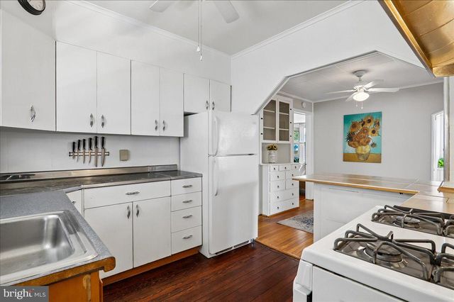 4102 SHEPHERD ST, Brentwood, MD 20722