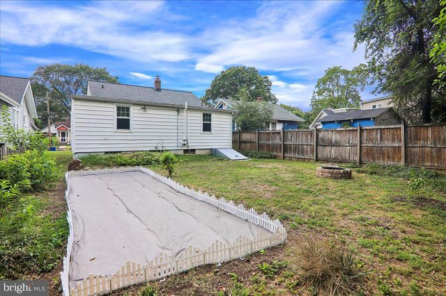 4102 SHEPHERD ST, Brentwood, MD 20722