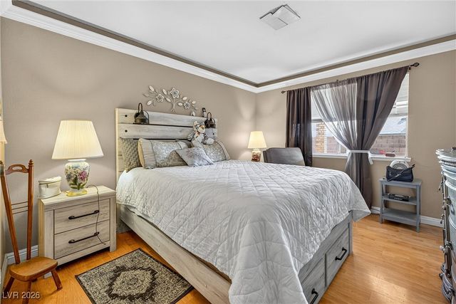 3828 Vista Largo Drive, Las Vegas, NV 89121