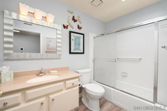 6 La Jolla Dr, Palm Desert, CA 92260