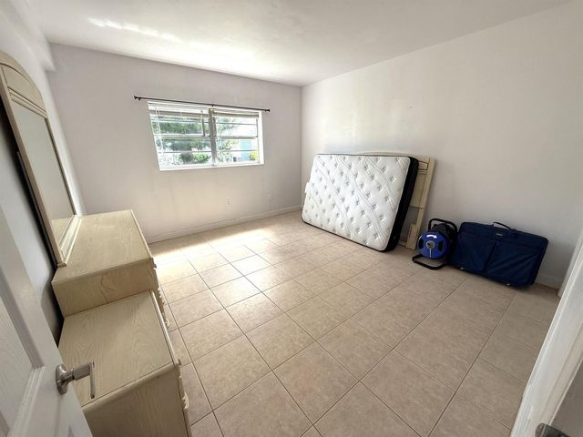 6560 Winfield Boulevard 102, Margate, FL 33063