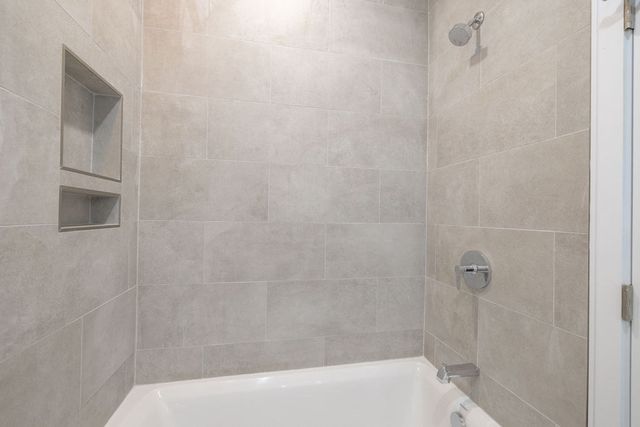 7 Whitman St A, Somerville, MA 02144