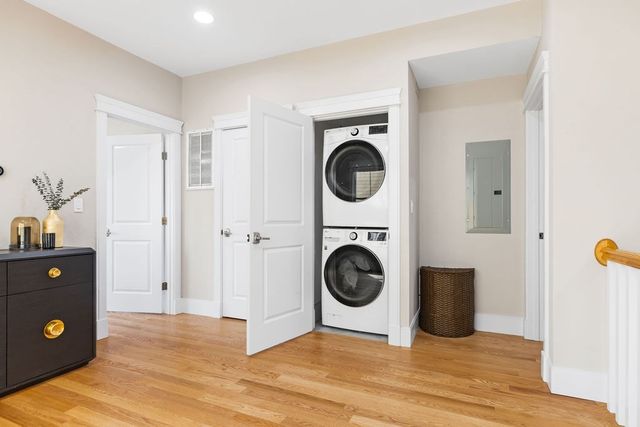 7 Whitman St A, Somerville, MA 02144