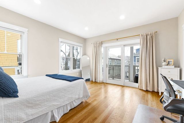 7 Whitman St A, Somerville, MA 02144