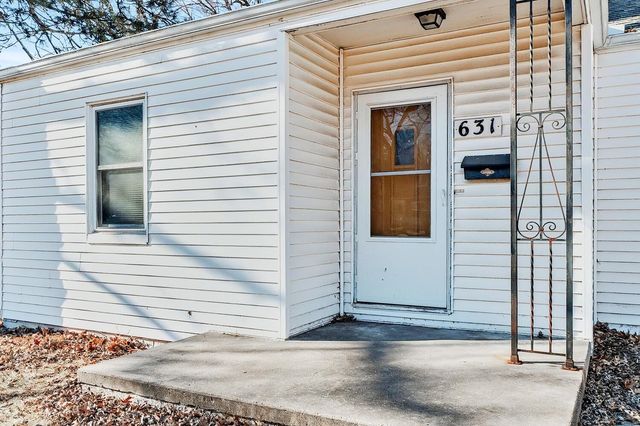 631 S Roosevelt St, Wichita, KS 67218