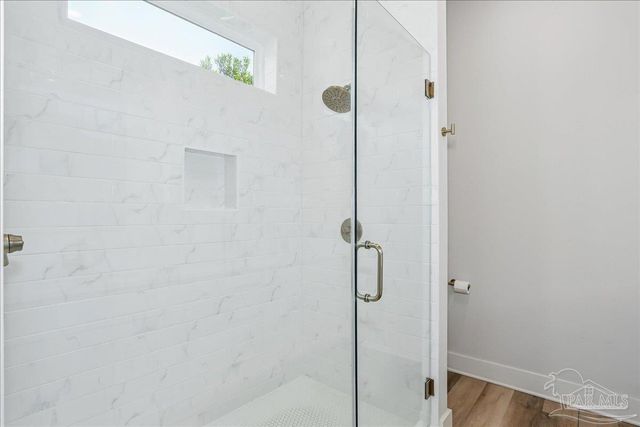 1301 E Lakeview Ave, Pensacola, FL 32503