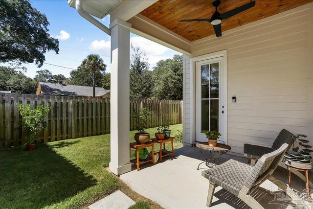 1301 E Lakeview Ave, Pensacola, FL 32503