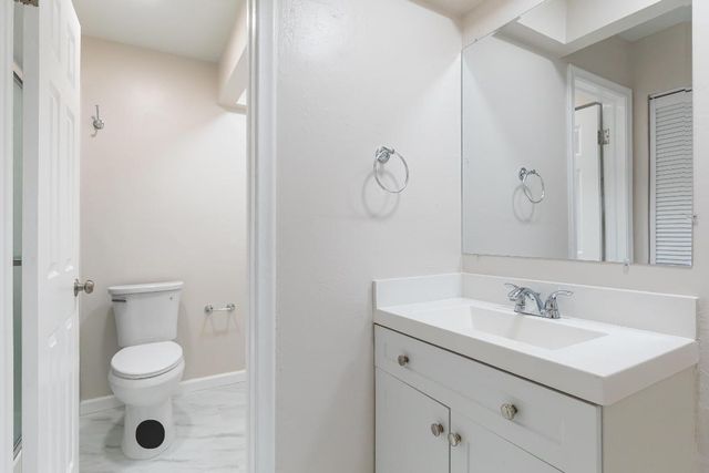 7750 SW 10th Court B, North Lauderdale, FL 33068