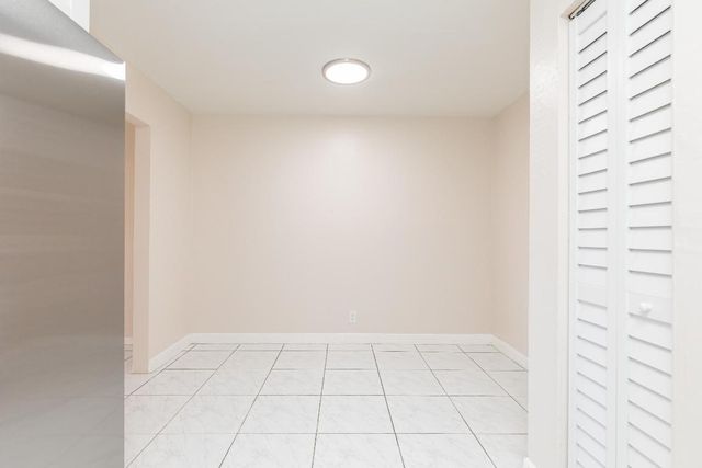 7750 SW 10th Court B, North Lauderdale, FL 33068