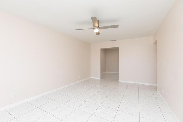 7750 SW 10th Court B, North Lauderdale, FL 33068