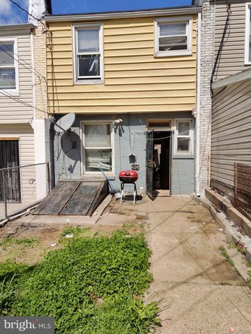 3215 RAVENWOOD AVE, Baltimore, MD 21213