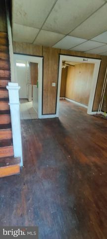 3215 RAVENWOOD AVE, Baltimore, MD 21213