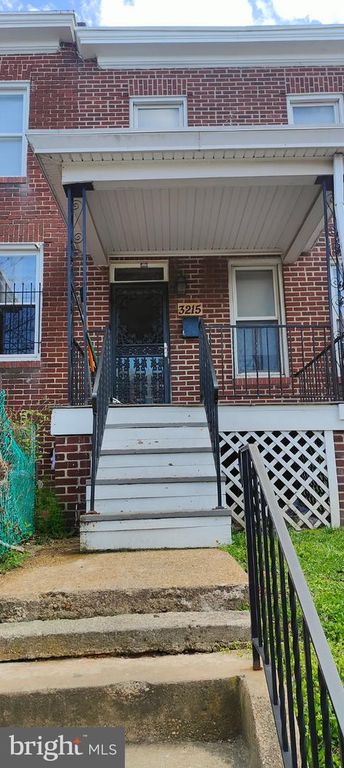 3215 RAVENWOOD AVE, Baltimore, MD 21213