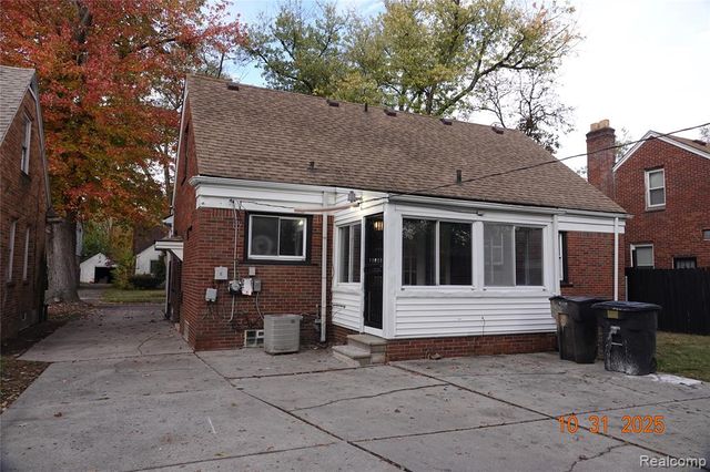 16122 Trinity Street, Detroit, MI 48219