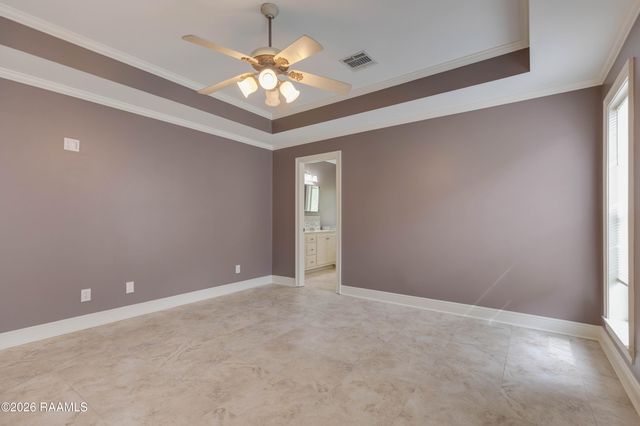 101 Spring Lake Circle, Lafayette, LA 70508