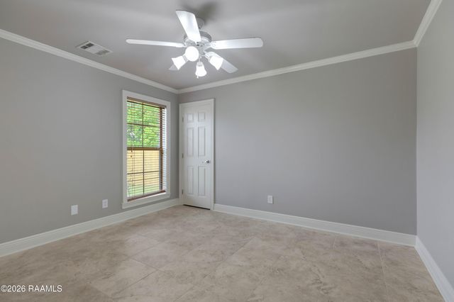 101 Spring Lake Circle, Lafayette, LA 70508