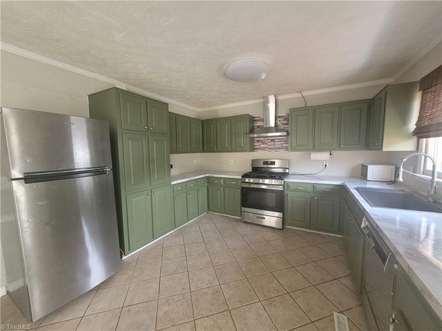 1351 Mckinney Road, Mount Airy, NC 27030