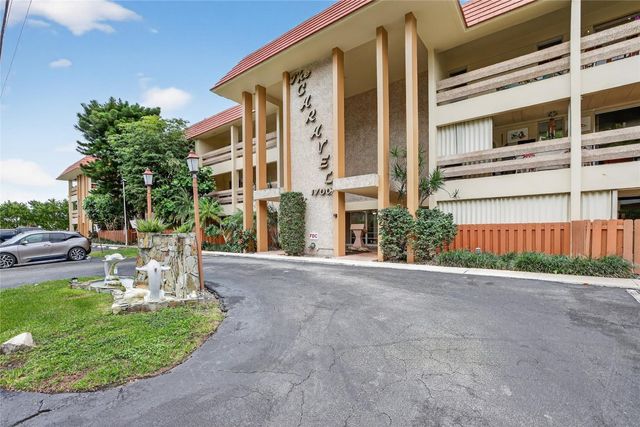 1700 SE 15th Street 308, Fort Lauderdale, FL 33316