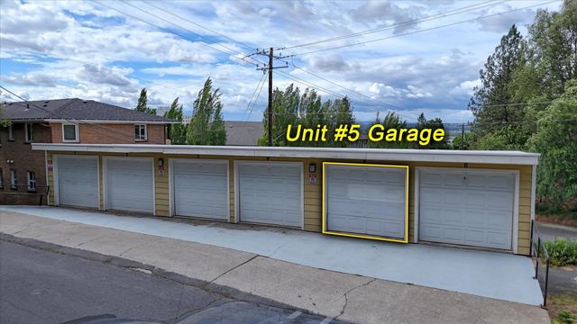 202 E Rockwood Blvd, Spokane, WA 99202