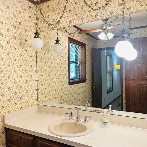 2011 Shady Lane, Malvern, AR 72104