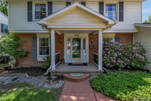 153 Pin Oak Drive, Amherst, NY 14221