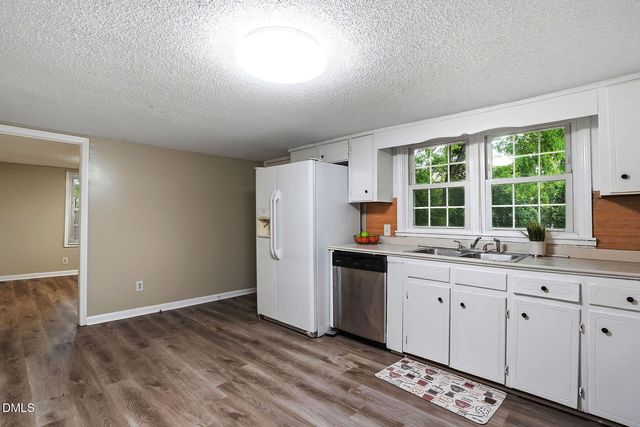 204 W Hill Street, Benson, NC 27504