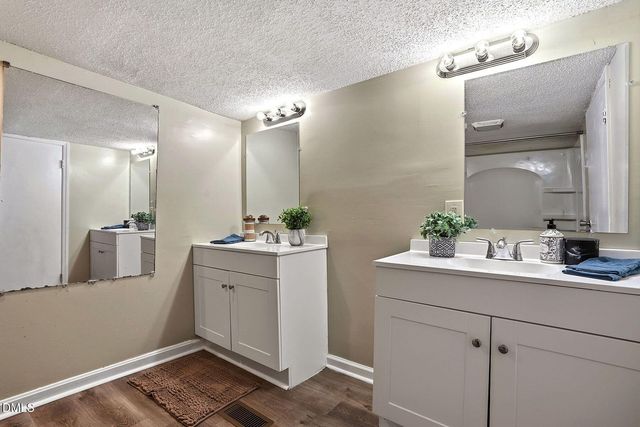 204 W Hill Street, Benson, NC 27504