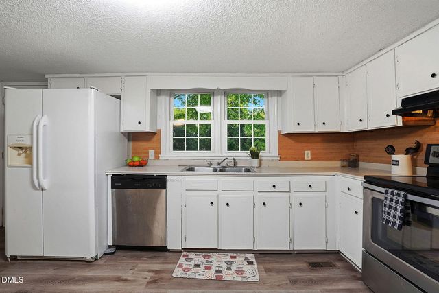 204 W Hill Street, Benson, NC 27504