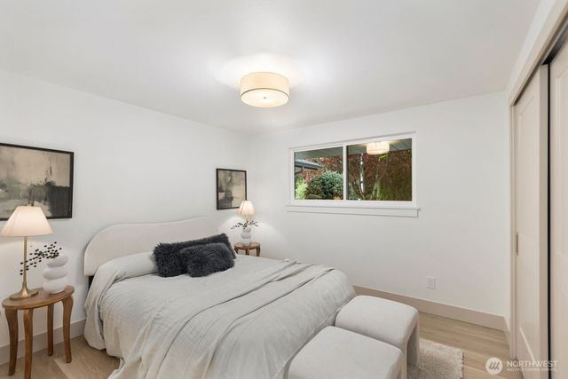 16858 76th Avenue W, Edmonds, WA 98026