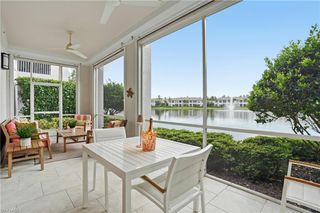 8066 Signature Club CIR 102, Naples, FL 34113