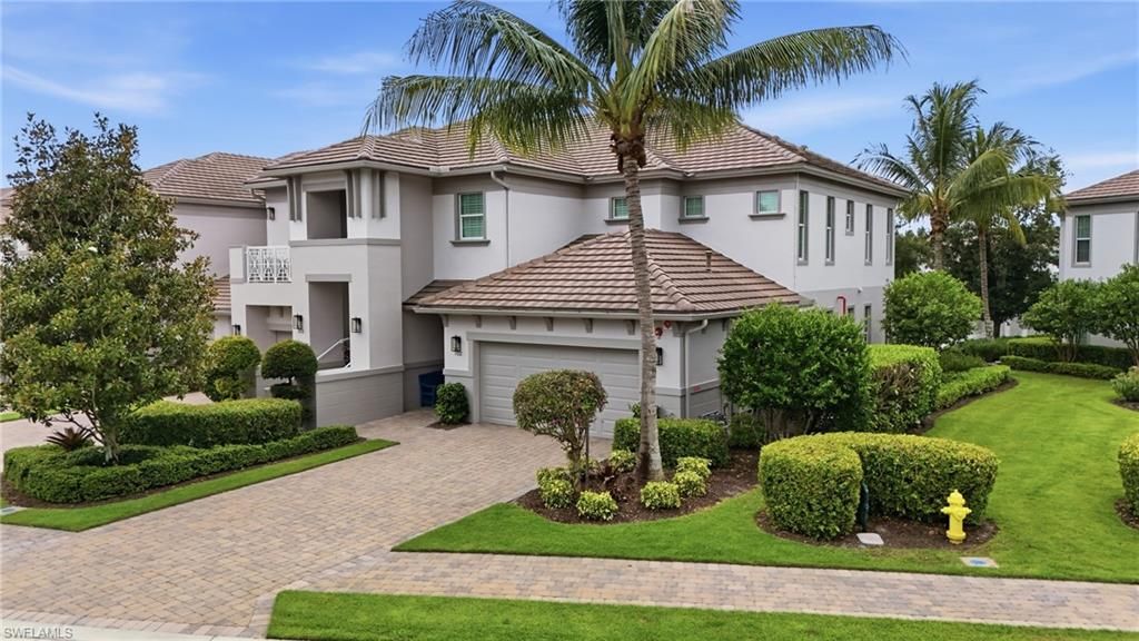8066 Signature Club CIR 102, NAPLES, FL 34113 — photo 4