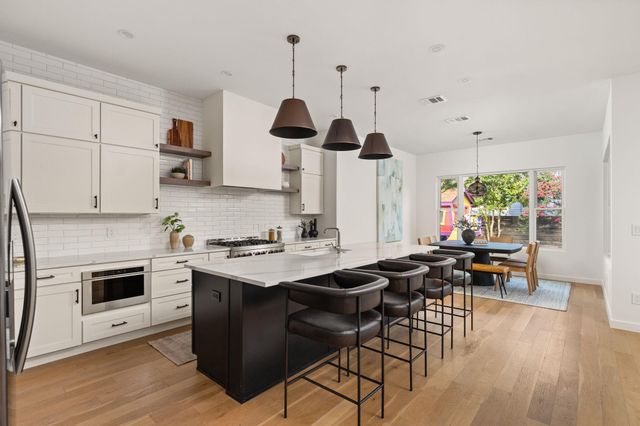 4509 Finley DR, Austin, TX 78731